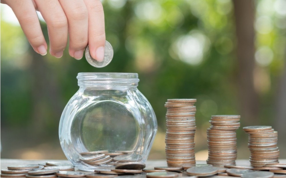 Жинақтар және кредиттер: кірістер мен шығыстарды қалай теңестіруге болады 