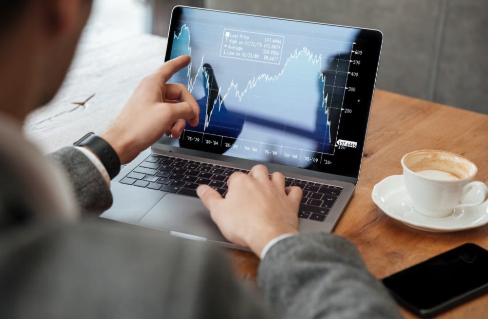 Бағалы қағаздар бойынша кірістер және оларға салық салу: инвесторға нені білу маңызды  